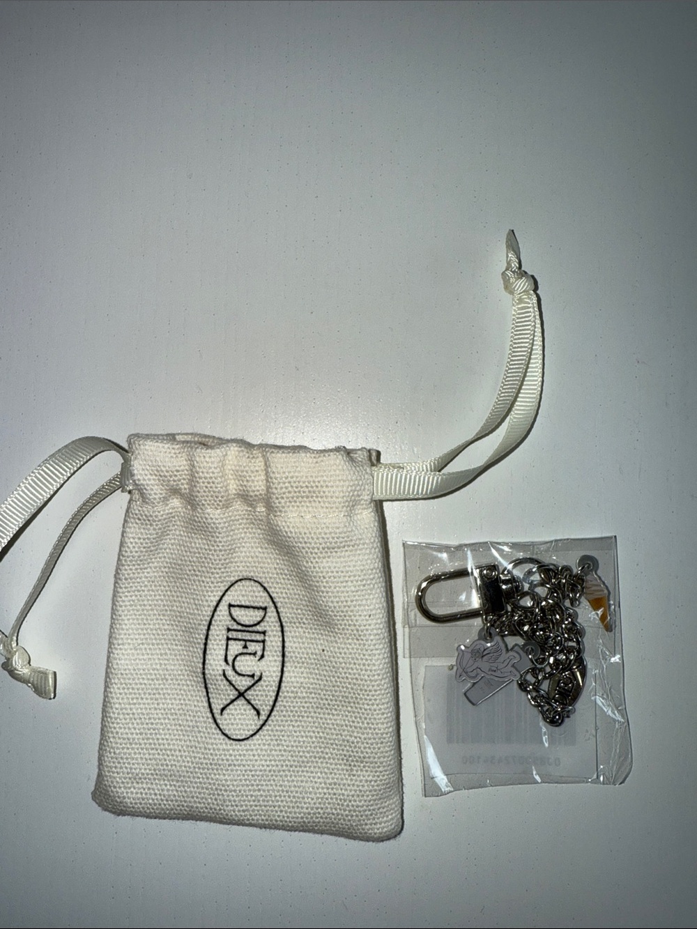 Dieux Charm